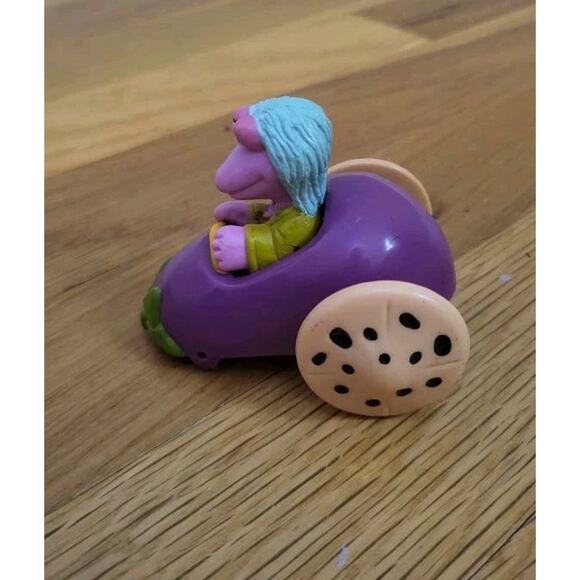 1988 McDonald’s Fraggle Rock Boober Veggie Car Pull-Back Toy – Jim Henson - Picture 2 of 6